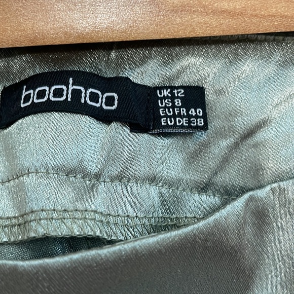 Boohoo skirt - Picture 3 of 3